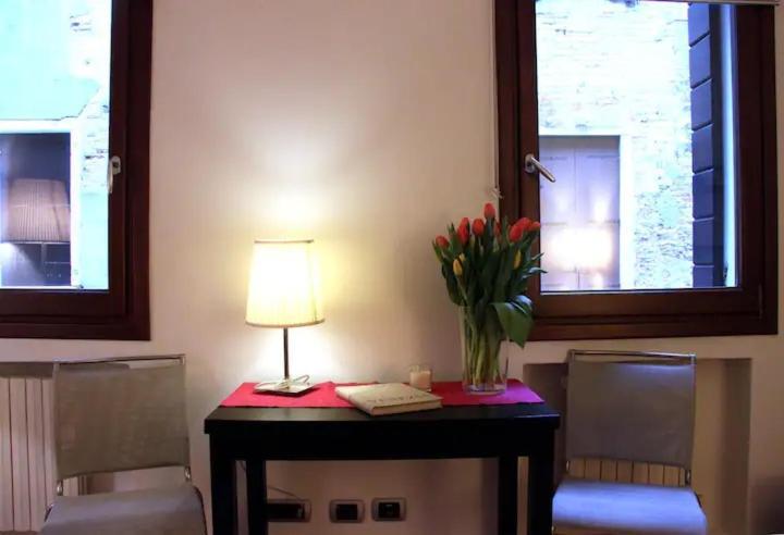 Carampane - Your Nice Flat Near Rialto Bridge Venedik Dış mekan fotoğraf